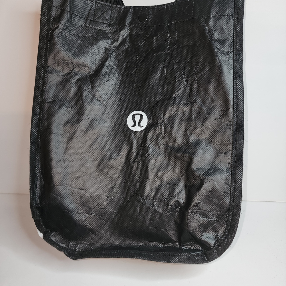 Lululemon Athletica Black Women's Cap With Lululemon Shopping Bag - Picture 10 of 10